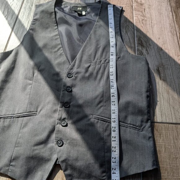 H&M Men’s Gray Suit Vest Size 42R EUR 52 Formal Dress Waistcoat Adjustable Back - Picture 4 of 6